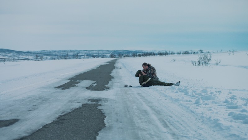 Полярный круг 2 сезон 1 серия Полярный круг 2 сезон 1 серия