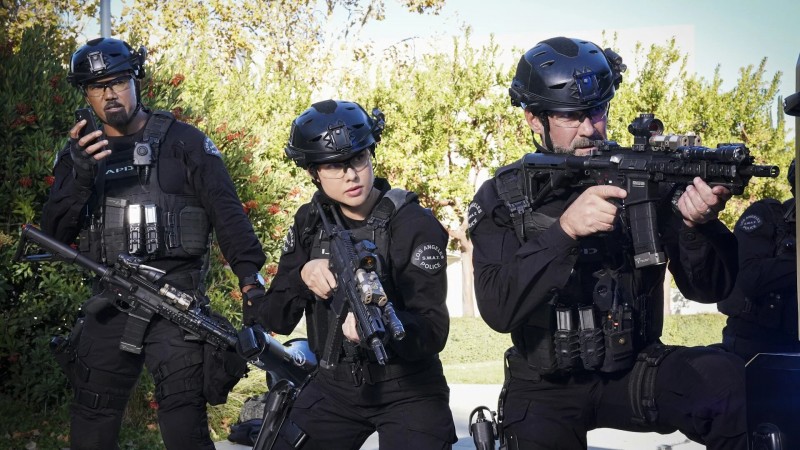 S. W. A. T.: Спецназ города ангелов 6 сезон 12 серия S. W. A. T.: Спецназ города ангелов 6 сезон 12 серия