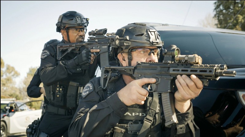 S. W. A. T.: Спецназ города ангелов 6 сезон 19 серия S. W. A. T.: Спецназ города ангелов 6 сезон 19 серия